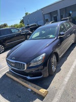2019 Kia K900 Luxury