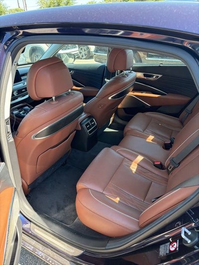2019 Kia K900 Luxury