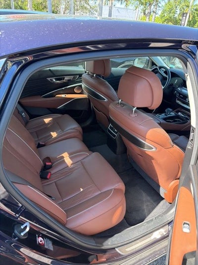 2019 Kia K900 Luxury