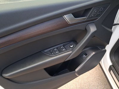 2022 Audi Q5 45 S line Premium quattro
