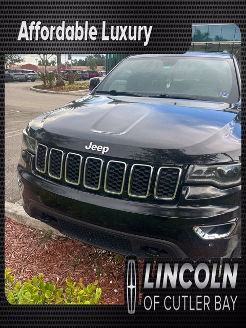 2020 Jeep Grand Cherokee Laredo