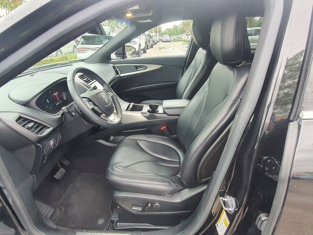 2020 Lincoln Nautilus Standard