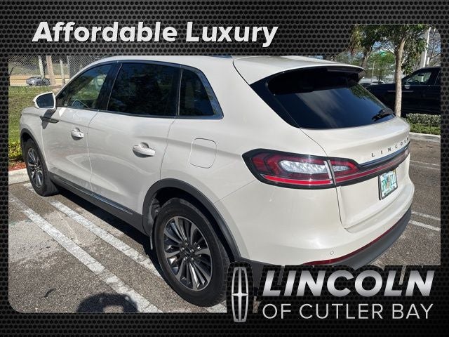 2022 Lincoln Nautilus Standard