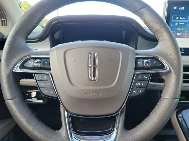 2022 Lincoln Nautilus Standard