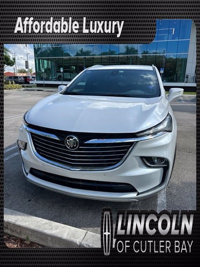 2023 Buick Enclave Essence