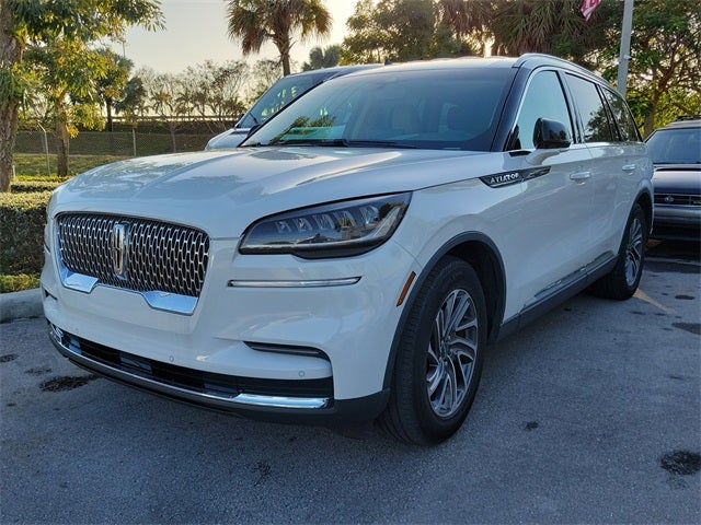 2023 Lincoln Aviator Standard