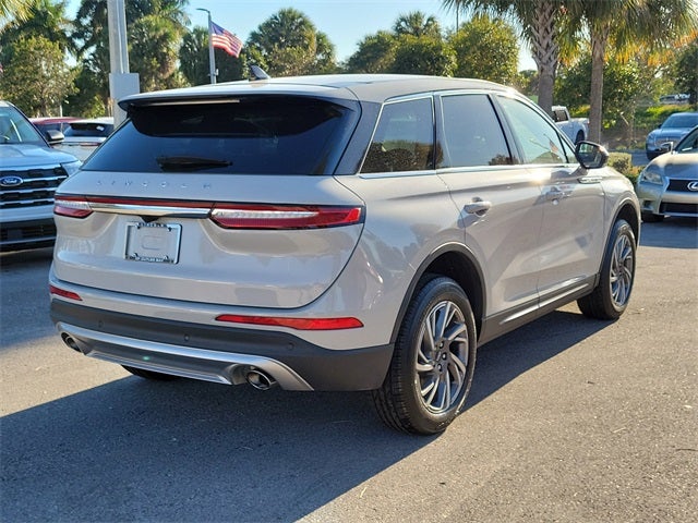 2023 Lincoln Corsair Standard