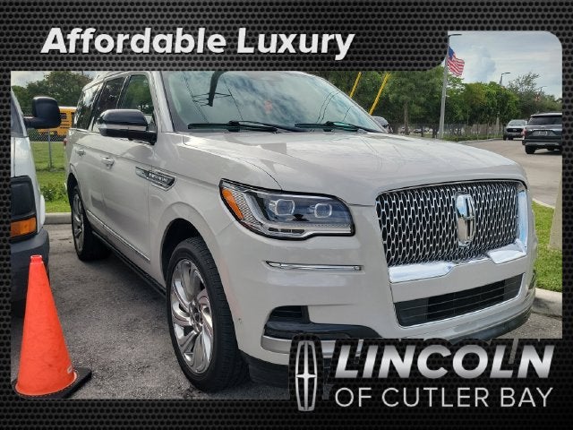 2024 Lincoln Navigator