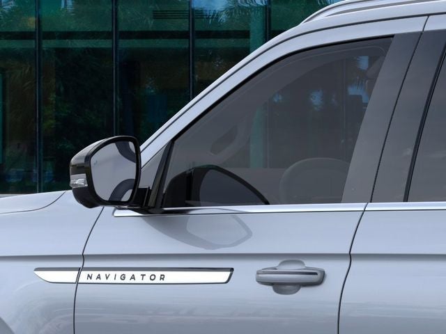 2026 Lincoln Navigator Premiere