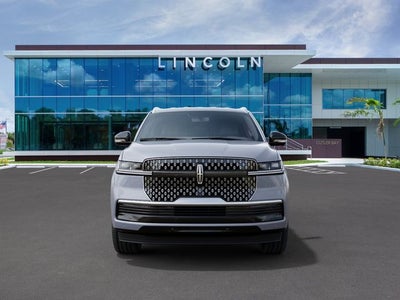 2027 Lincoln Navigator Premiere