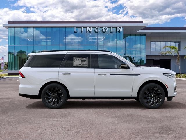 2027 Lincoln Navigator Reserve