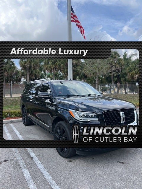2022 Lincoln Navigator L Reserve