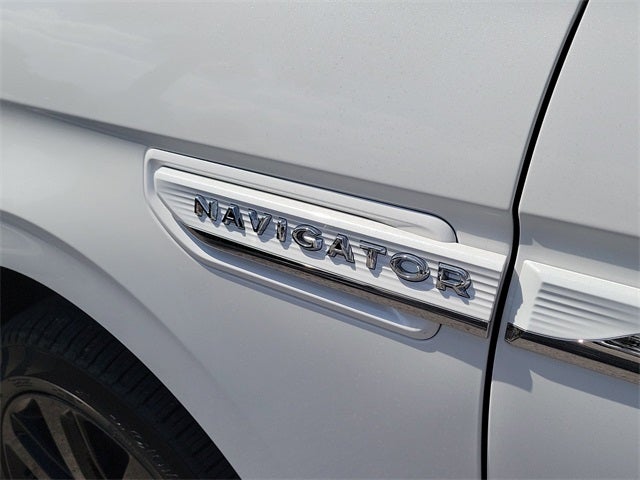 2022 Lincoln Navigator L L Reserve