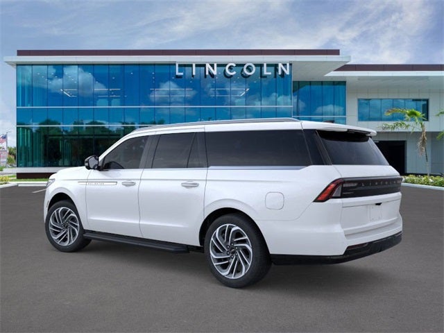 2026 Lincoln Navigator L Premiere