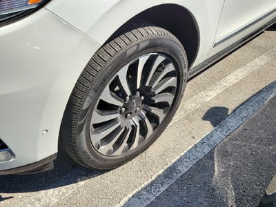 2023 Lincoln Navigator L Black Label