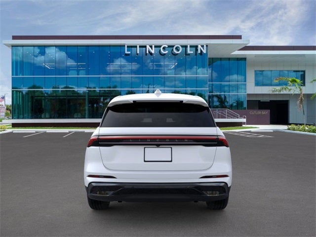 2025 Lincoln Nautilus Premiere Service Loaner