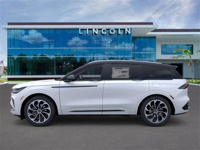 2025 Lincoln Nautilus Reserve