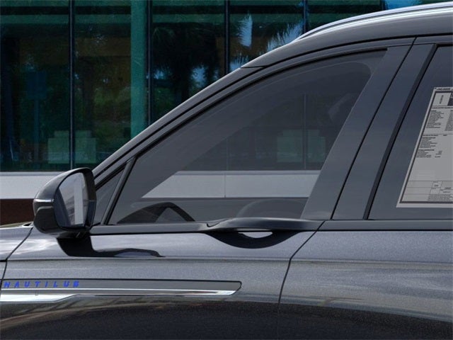 2025 Lincoln Nautilus Reserve