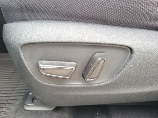 2021 Toyota Highlander L