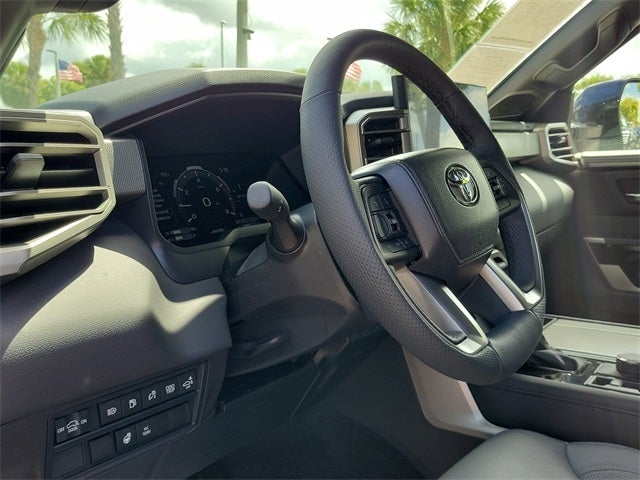 2025 Toyota Sequoia SR5