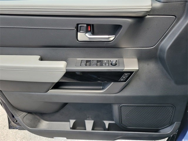 2025 Toyota Sequoia SR5