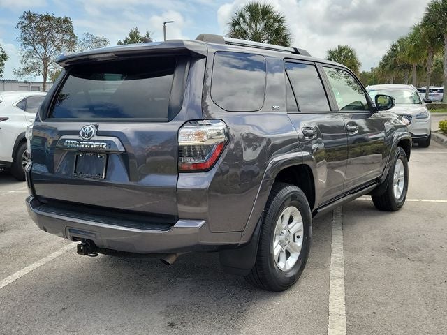 2022 Toyota 4Runner SR5