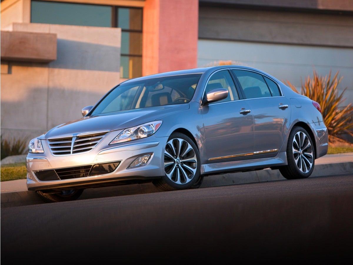 2013 Hyundai Genesis 3.8