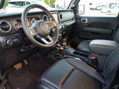 2022 Jeep Gladiator Overland
