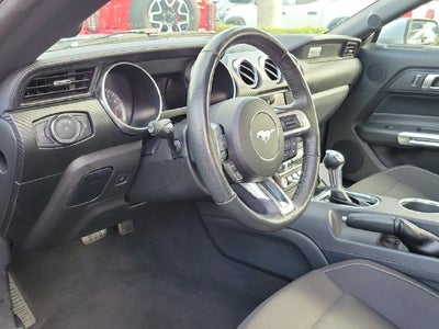 2022 Ford Mustang EcoBoost