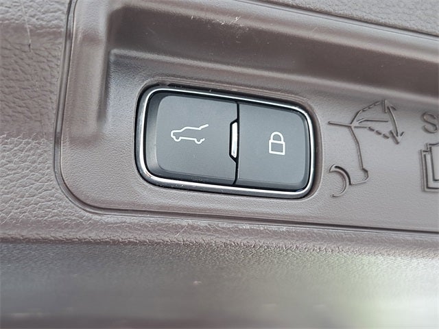 2022 Ford Explorer King Ranch