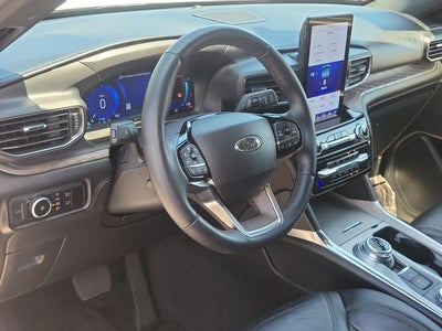 2023 Ford Explorer Platinum