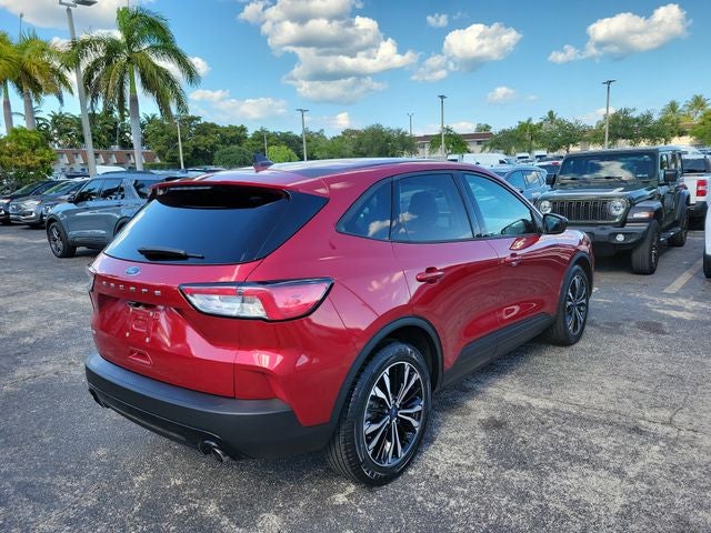 2022 Ford Escape SE