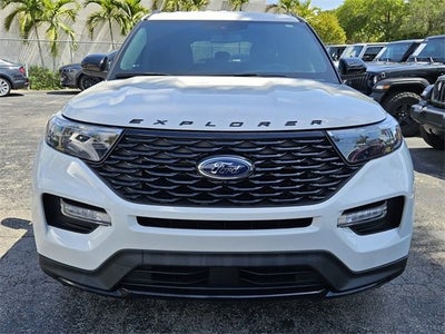 2022 Ford Explorer ST-Line