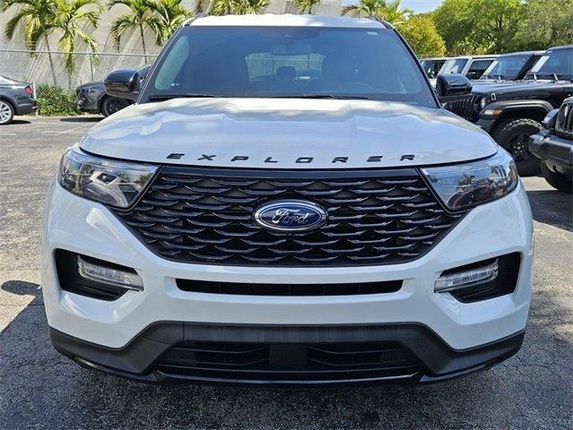2022 Ford Explorer ST-Line