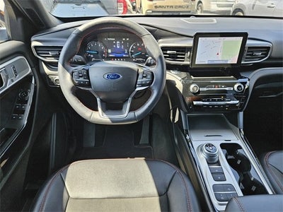 2022 Ford Explorer ST-Line