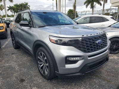 2022 Ford Explorer ST-Line