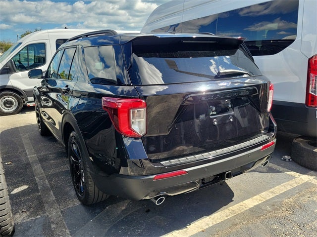 2022 Ford Explorer ST-Line