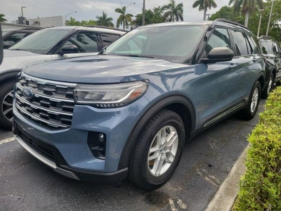 2025 Ford Explorer Active