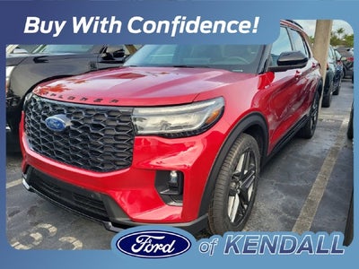 2025 Ford Explorer ST-Line