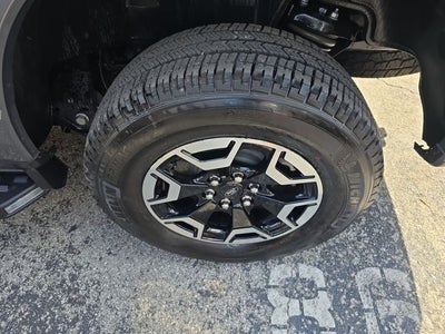 2023 Ford F-150 Lightning XLT