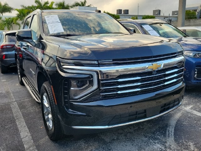 2025 Chevrolet Suburban LT