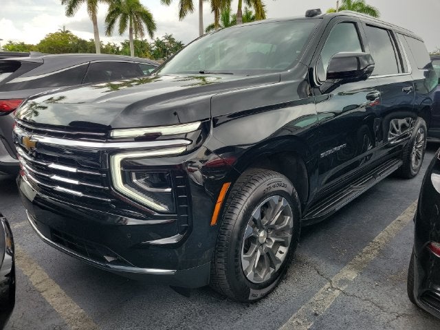 2025 Chevrolet Suburban LT