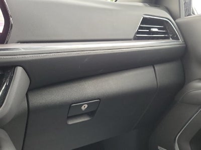 2025 Chevrolet Suburban LT