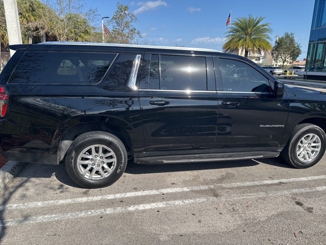 2022 Chevrolet Suburban LS
