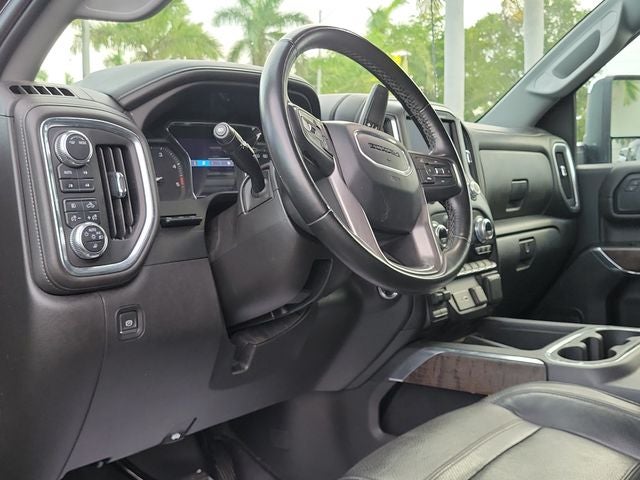 2023 GMC Sierra 2500HD Denali