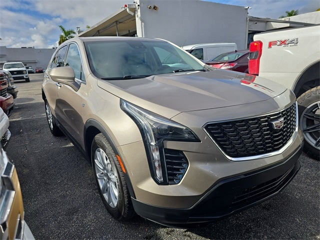 2023 Cadillac XT4 Luxury