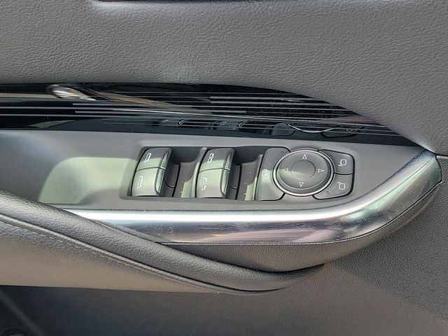 2024 Cadillac XT4 Luxury
