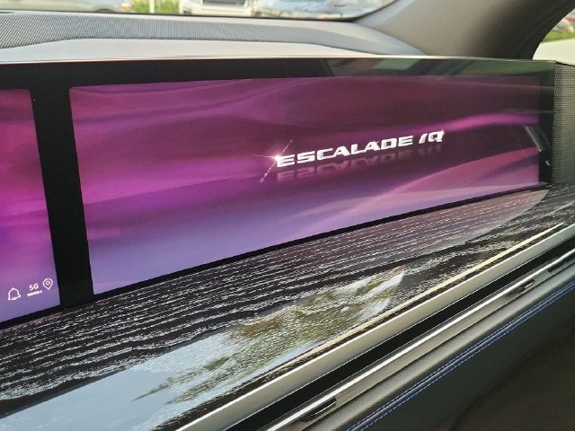 2025 Cadillac ESCALADE IQ Sport 1