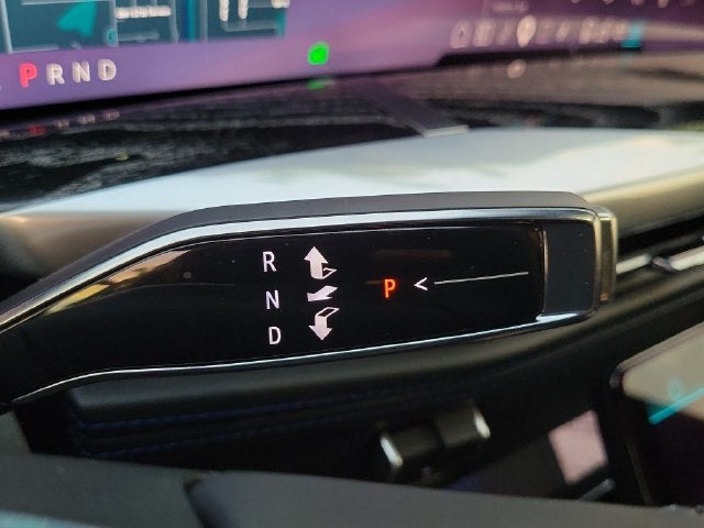 2025 Cadillac ESCALADE IQ Sport 1