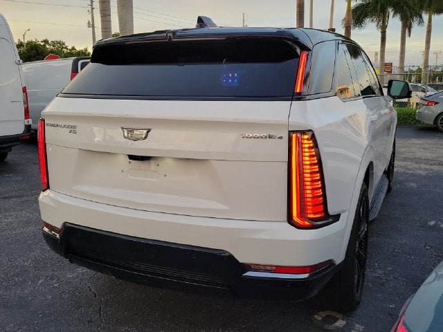 2025 Cadillac ESCALADE IQ Sport 1
